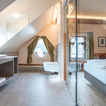 Hotel Gassenwirt 3*